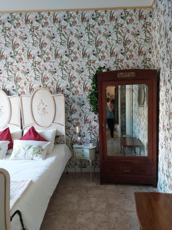Bed And Breakfast La Pecora Rosa Sant'Omero Extérieur photo