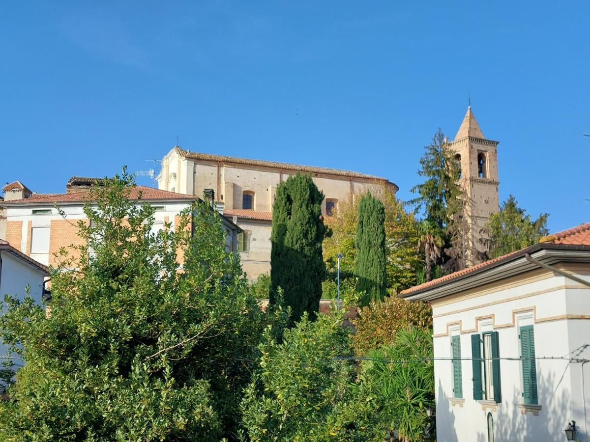 Bed And Breakfast La Pecora Rosa Sant'Omero Extérieur photo
